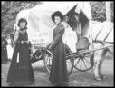 (Covered wagon women)