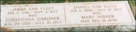 (Van Fleet gravestone)