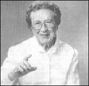 (Gertrude Sawyer)