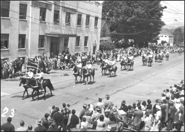 (Loggerodeo Parade 1948-Murdock)