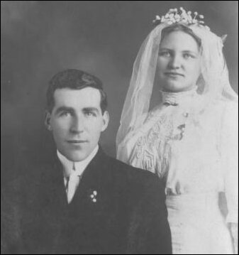 (Lloyd Henry and May wedding)