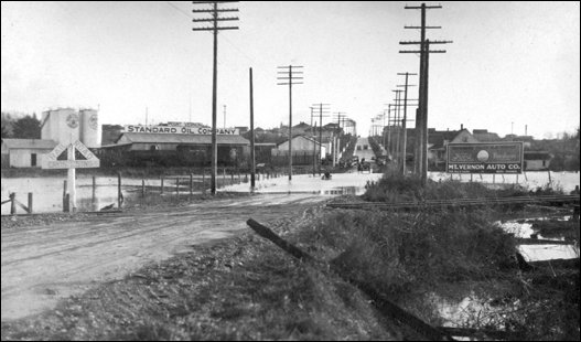 (Flood Mount Vernon 1921)