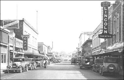 (Lincoln and South First in the '30s)