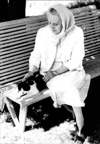 (Ida)